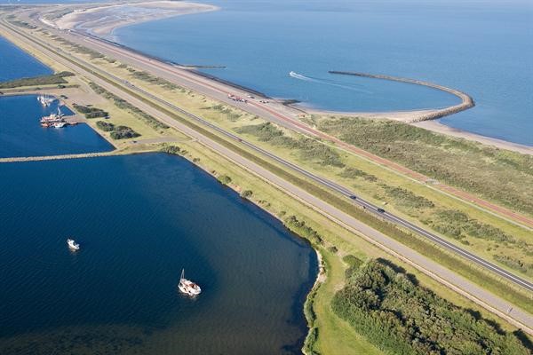 Brouwersdam in Zeeland