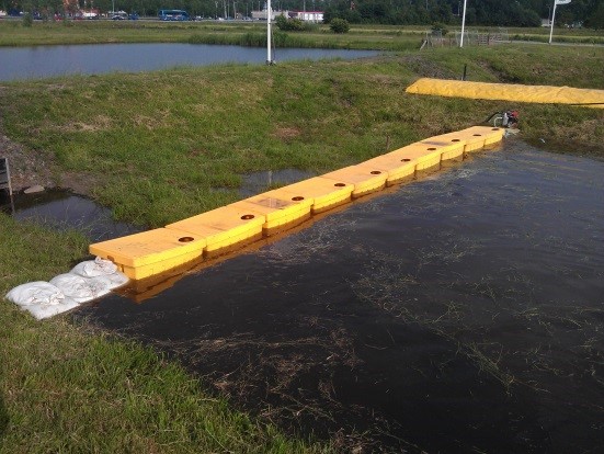 Temporary flood defences